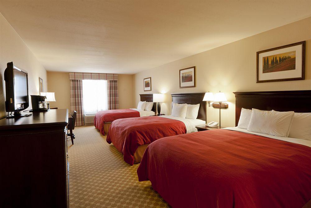 Holiday Inn & Suites - Barstow, An Ihg Hotel Chambre photo